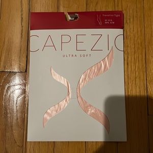 CAPEZIO ultra soft Transition tights, pink, brand new in pkg, sz sm/med